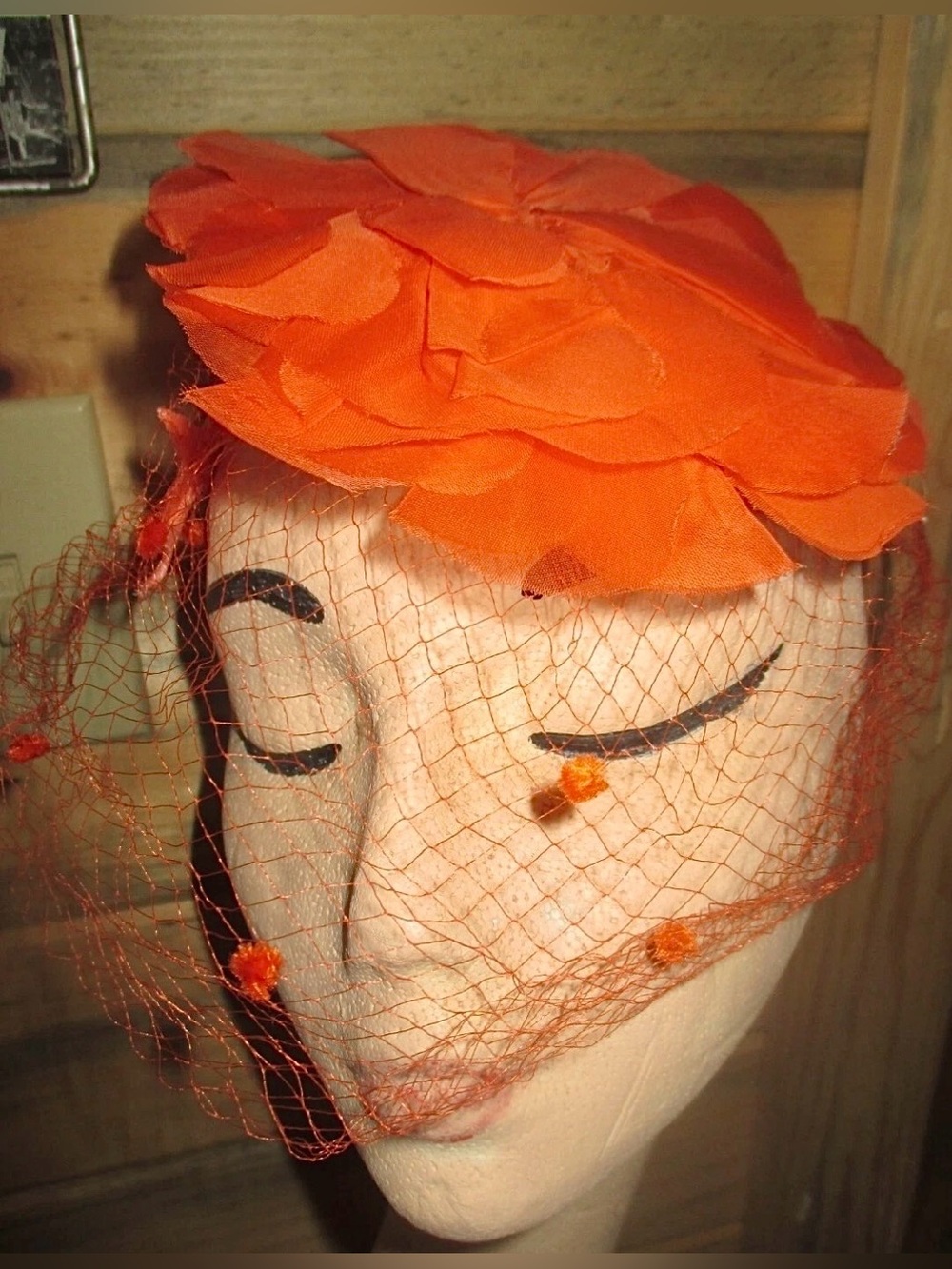 1950s 1960s Orange Floral Chenille Dot Veil Hat Headpiece Fascinator Bow